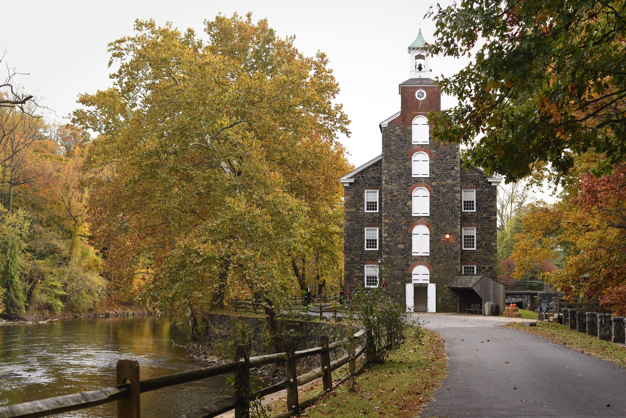 Sign up for News from Hagley!